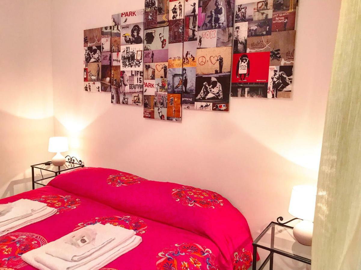 Casa G&G Pignasecca 2 nel cuore di Napoli Esterno foto