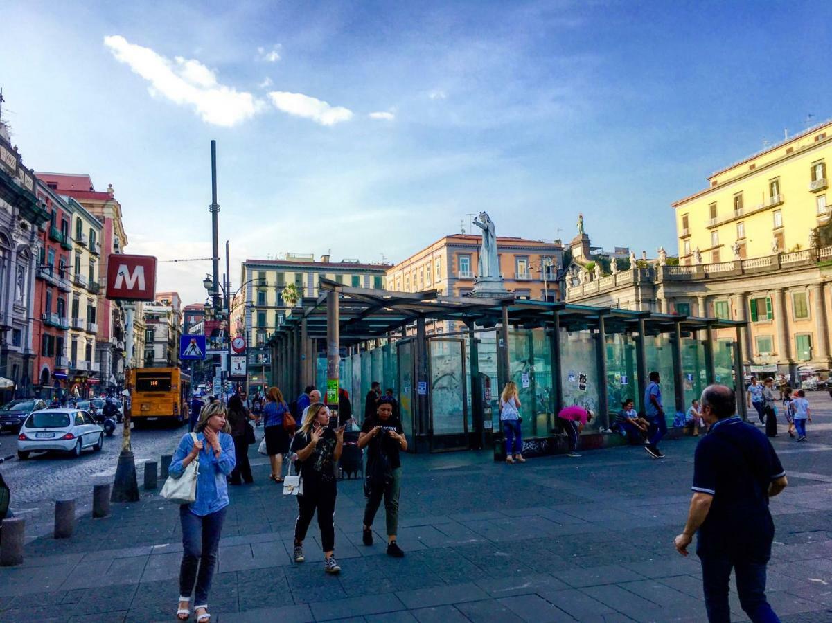 Casa G&G Pignasecca 2 nel cuore di Napoli Esterno foto