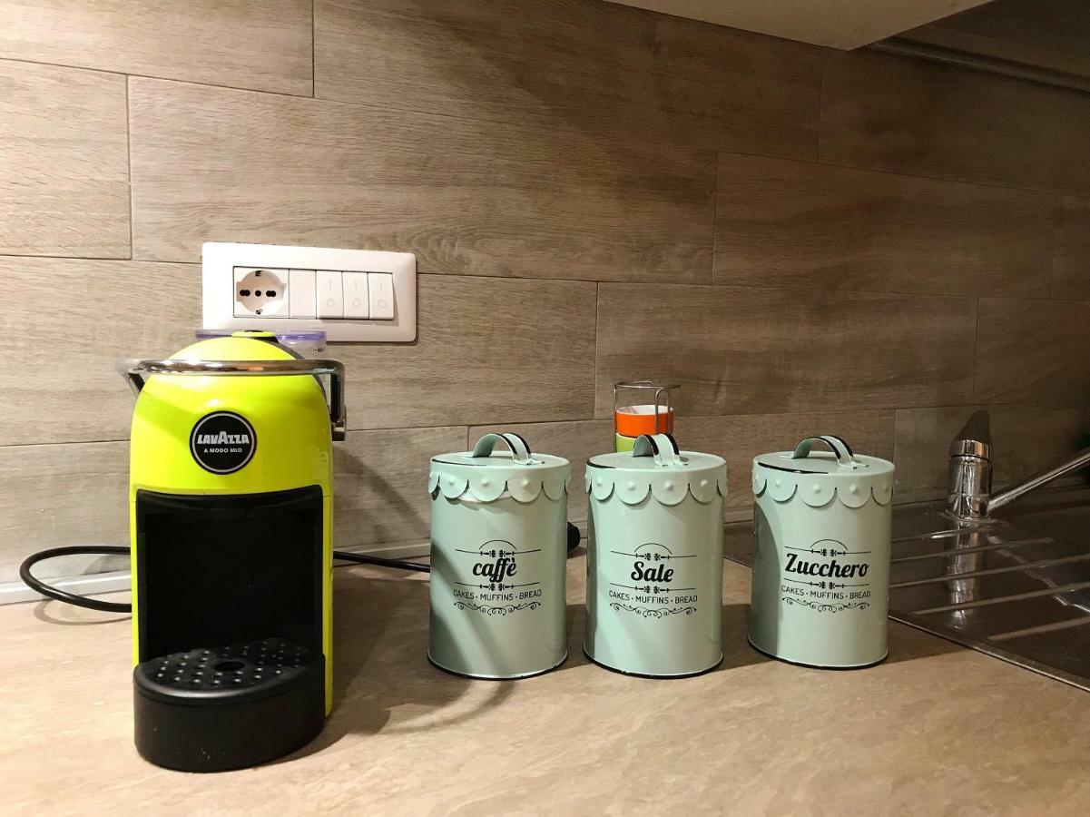 Casa G&G Pignasecca 2 nel cuore di Napoli Esterno foto