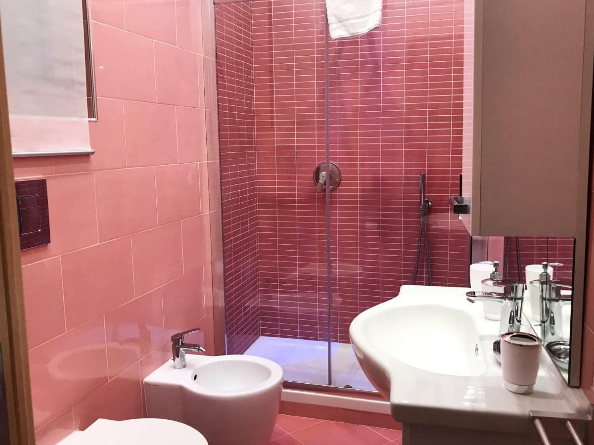 Casa G&G Pignasecca 2 nel cuore di Napoli Esterno foto